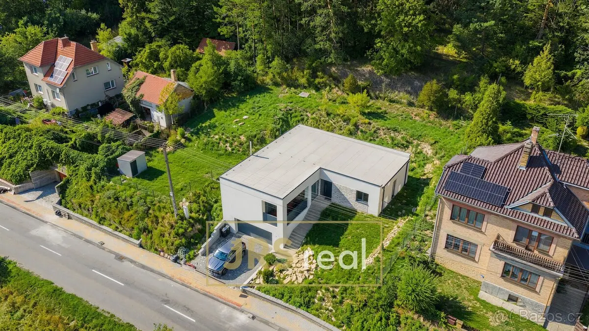 Prodej domu 240 m², Vyškov · 683 33