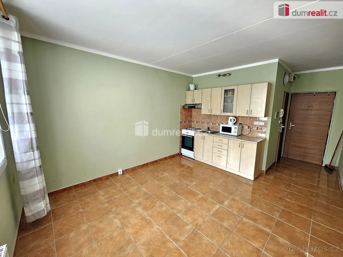 Pronájem bytu 21 m², Karlovy Vary · 362 51