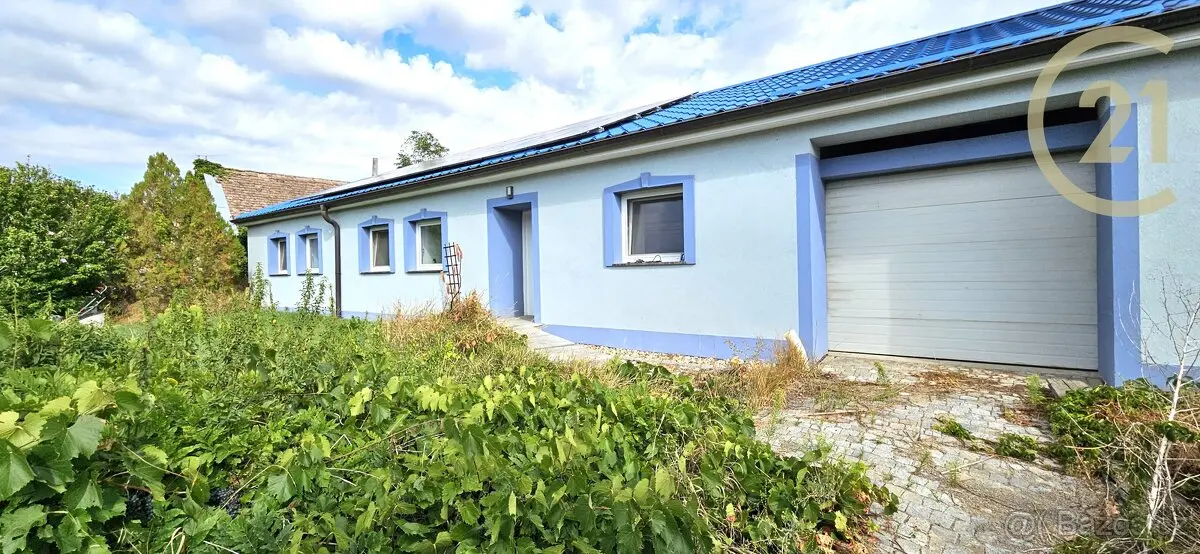 Prodej domu 1734 m², Znojmo · 671 71