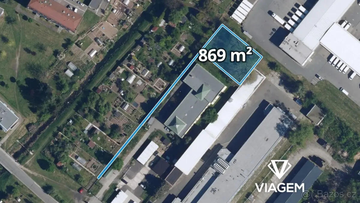 Prodej pozemku 869 m², Pouchov - Věkoše · Hradec Králové