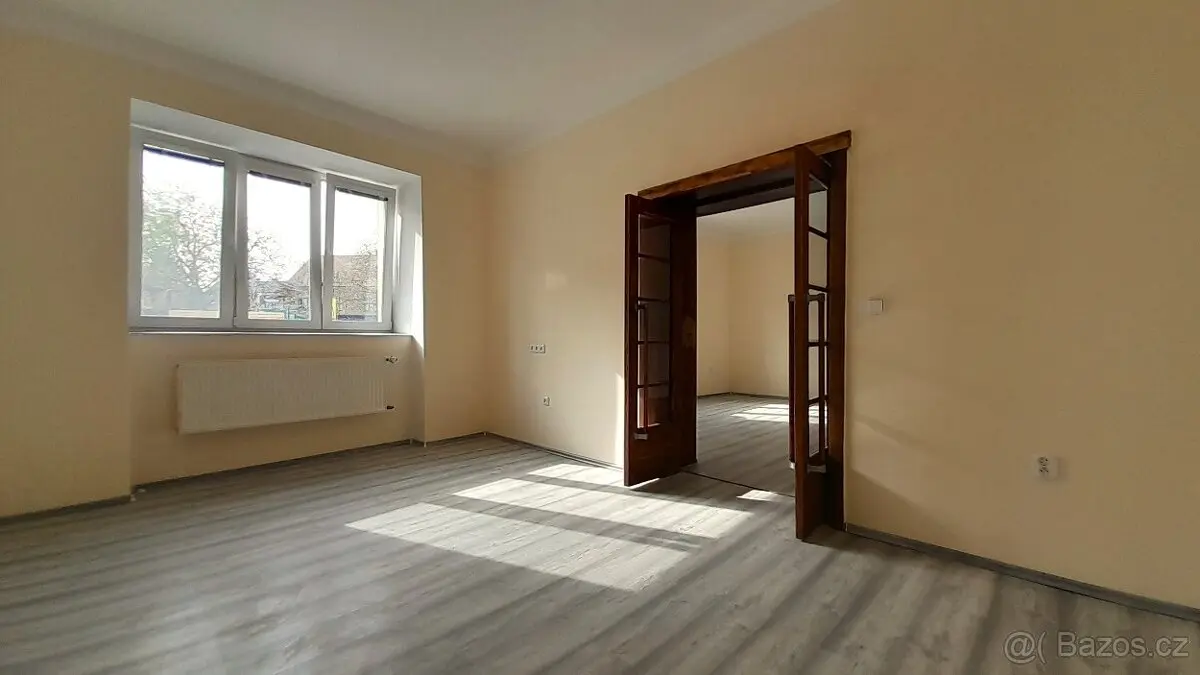 Pronájem bytu 2+1 58 m², Nymburk · 289 12