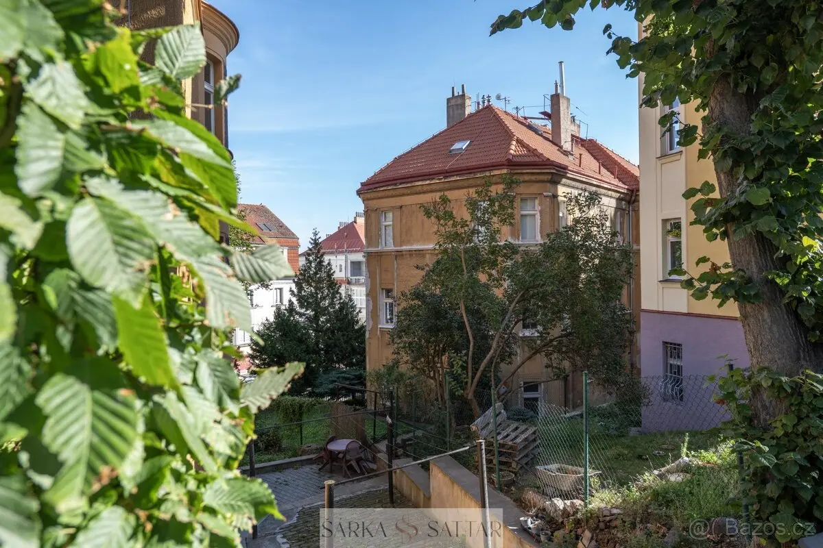 Prodej bytu 2+kk 55 m², Smíchov
