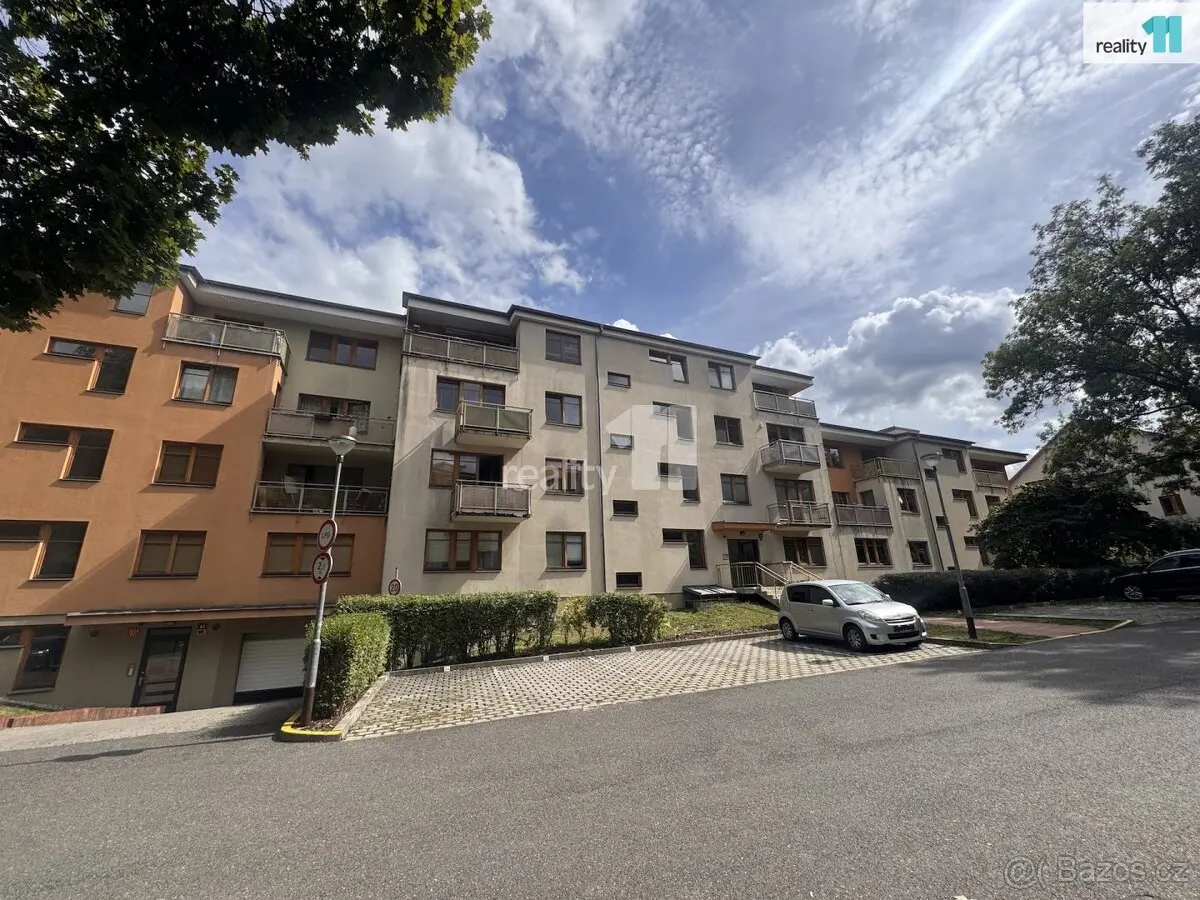 Pronájem bytu 2+kk 65 m², Záběhlice