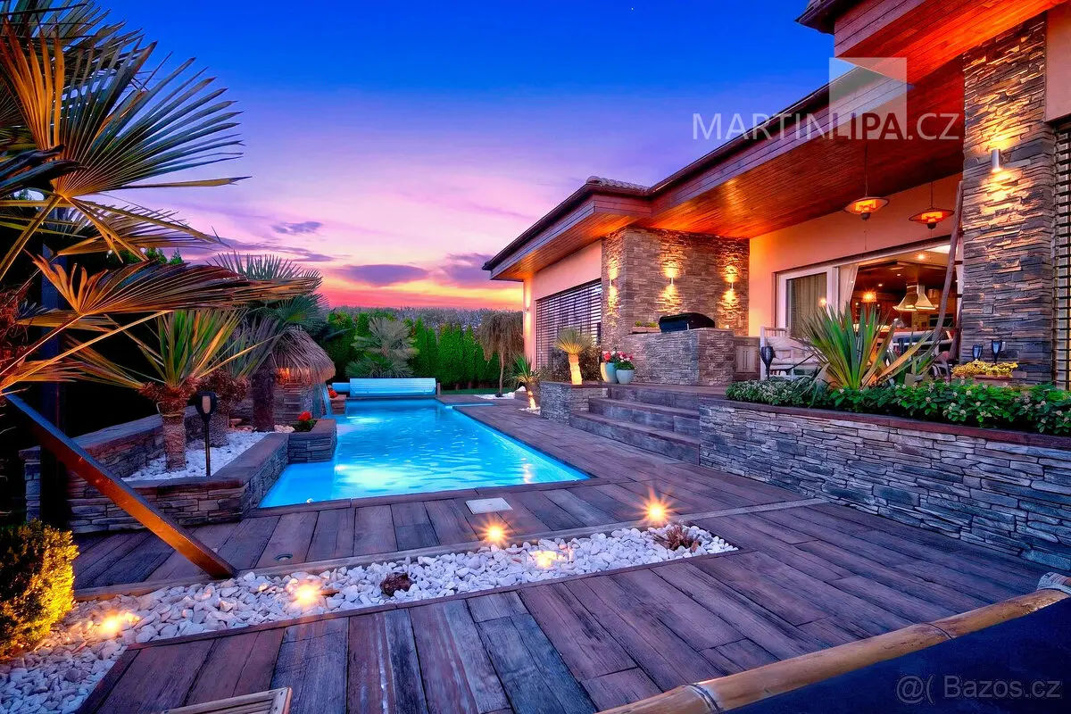 Prodej domu 224 m², Sluhy