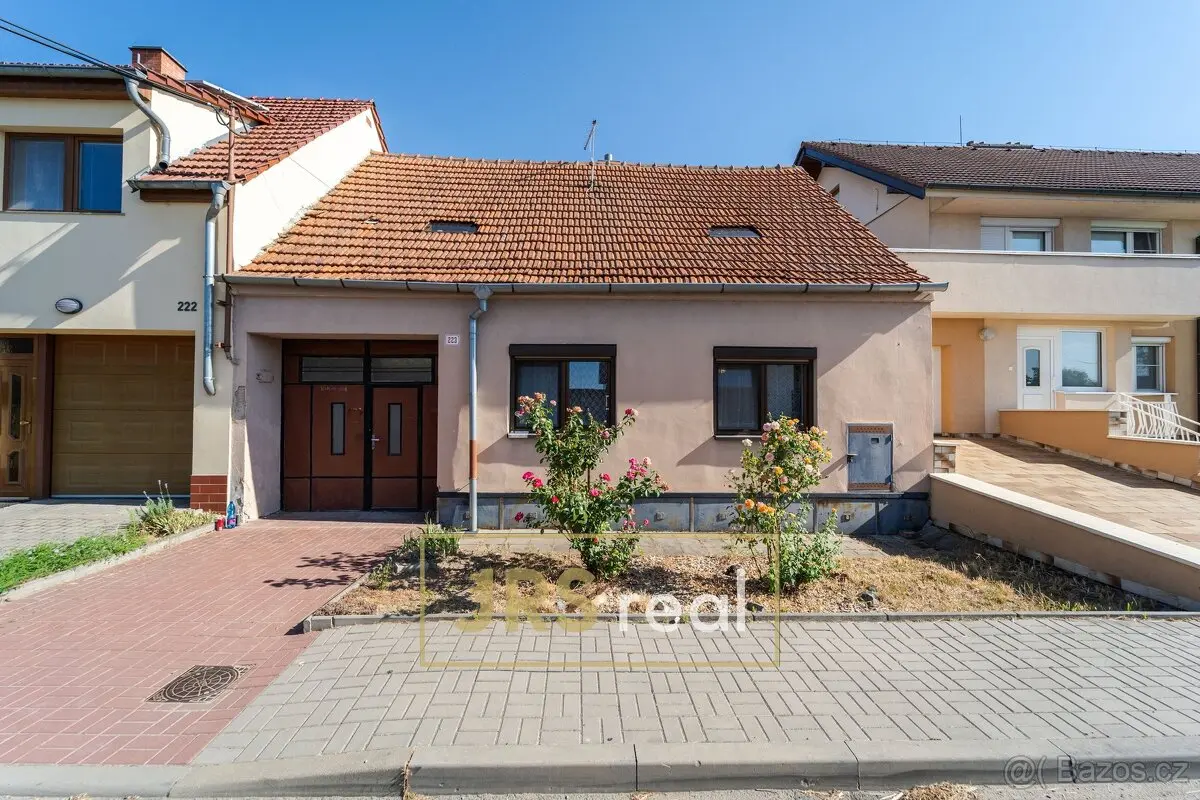 Prodej domu 104 m², Brno venkov · 691 64