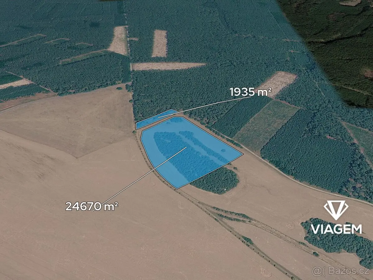Prodej pozemku 26605 m², Mělník · 277 21