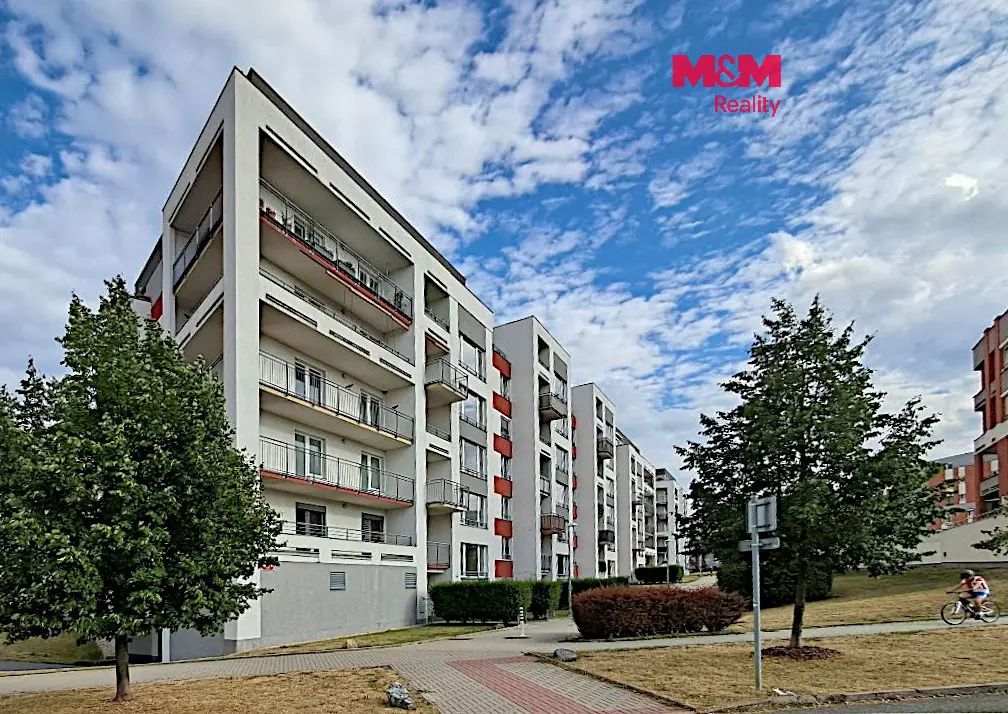 Prodej bytu 1+kk 32 m², Zličín