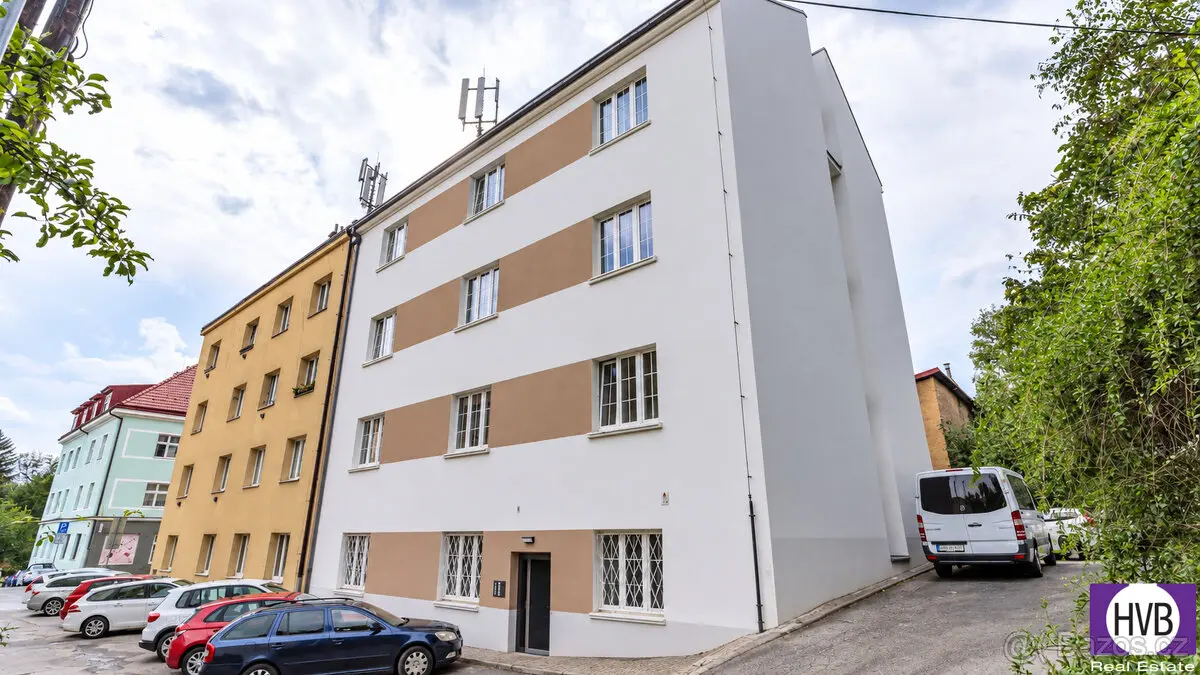 Prodej bytu 1+kk 18 m², Záběhlice