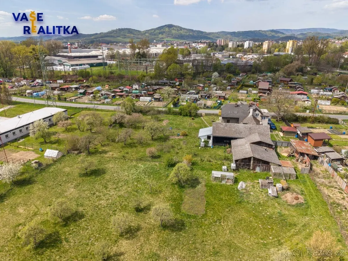 Prodej pozemku 6756 m², Dolní Temenice · Šumperk