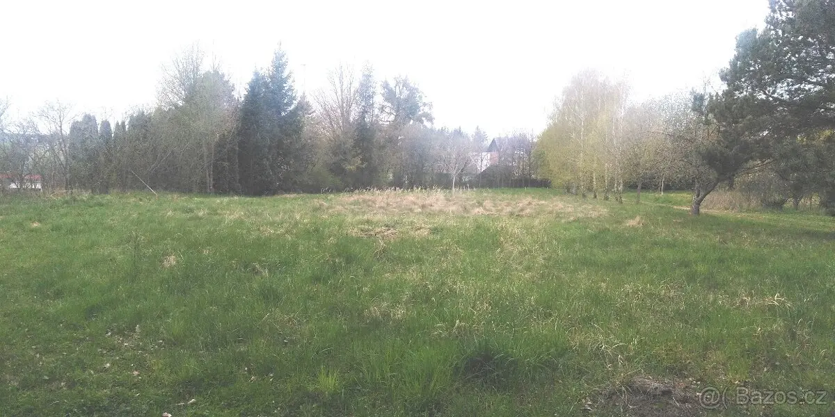 Prodej pozemku 1000 m², Zlín - centrum · Zlín