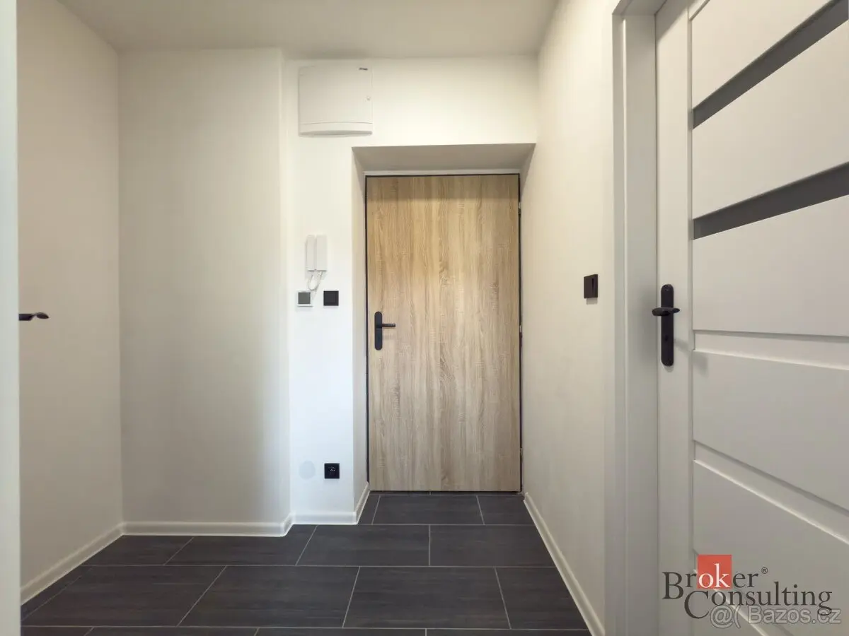 Pronájem bytu 2+1 63 m², Karviná · 735 41