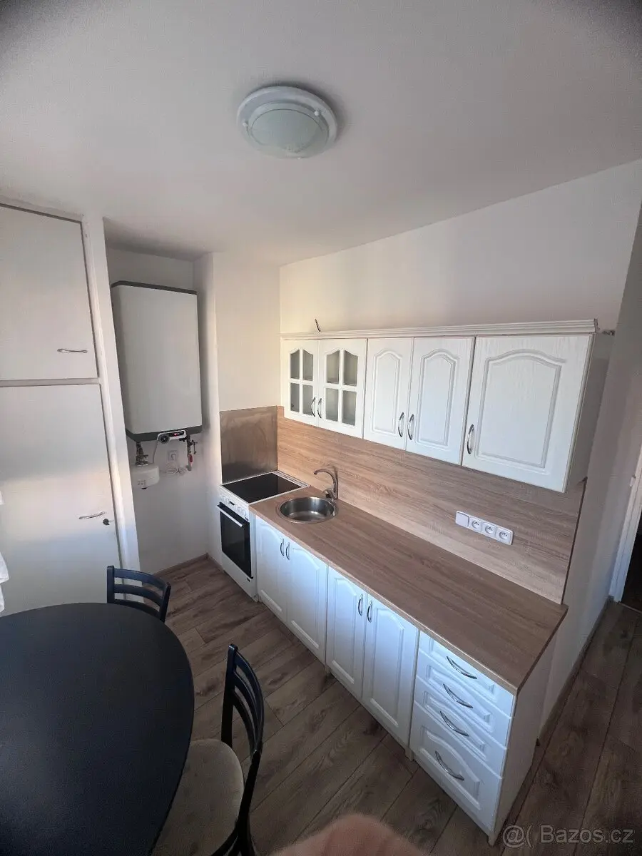 Pronájem bytu 2+1 58 m², Hodonín