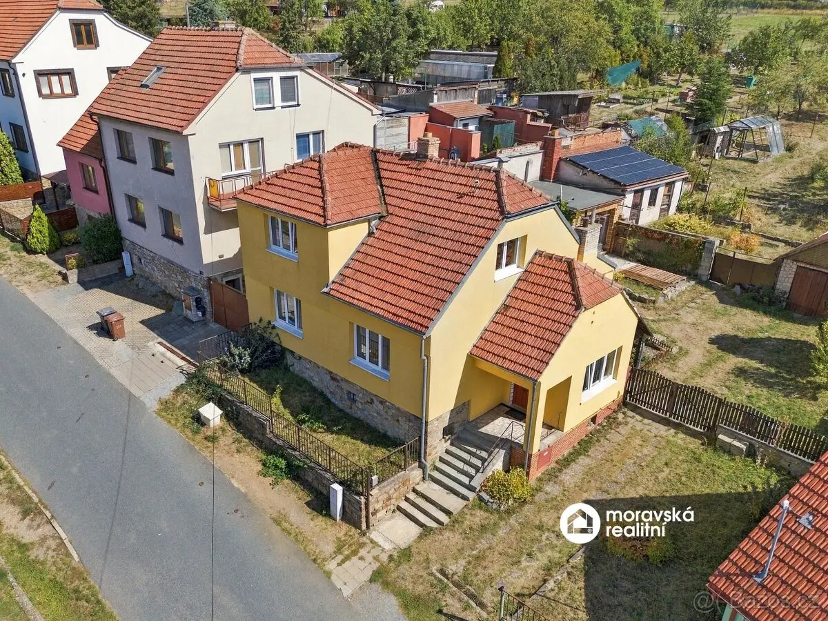 Prodej domu 168 m², Brno venkov · 664 84