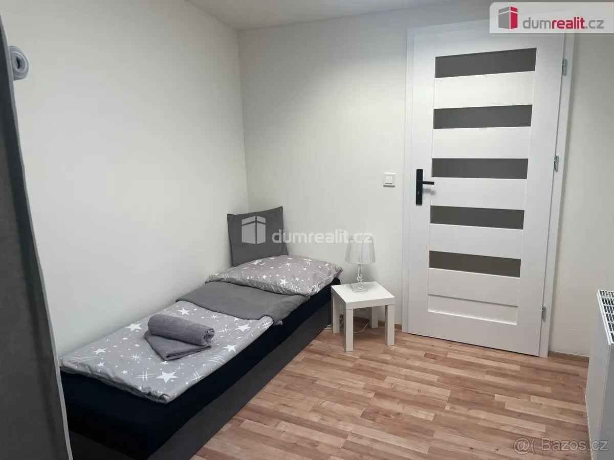 Pronájem bytu 12 m², Běchovice