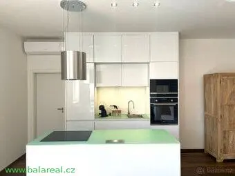 Pronájem bytu 55 m², Veveří · Brno