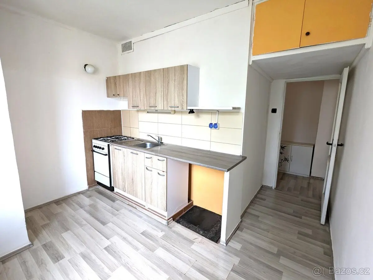 Prodej bytu 2+1 53 m², Most II · Most