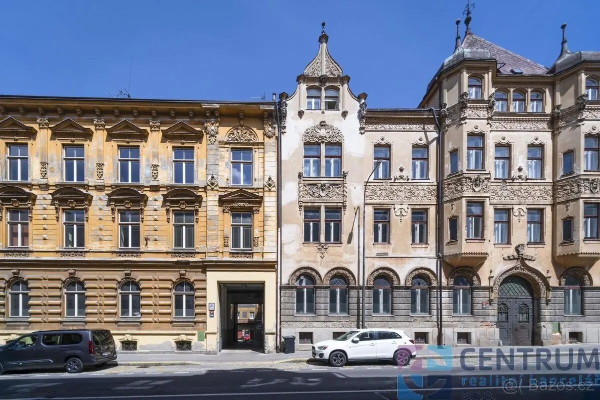 Prodej domu 1800 m², Dolina · Jablonec nad Nisou