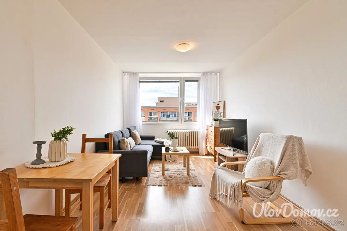 Prodej bytu 2+kk 43 m², Újezd u Průhonic