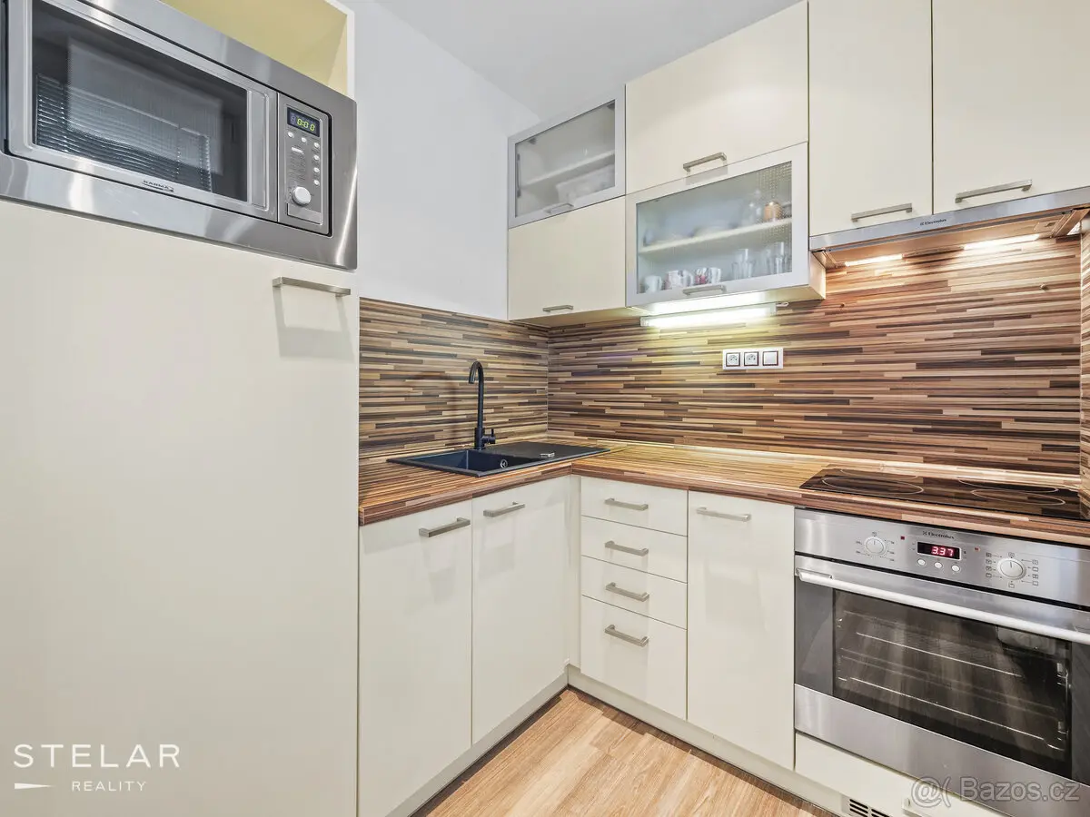 Pronájem bytu 2+1 54 m², Třebíč