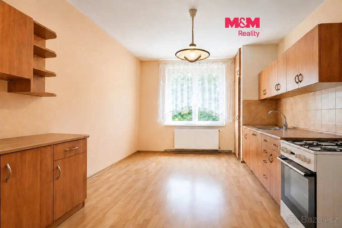 Prodej bytu 2+1 65 m², Cheb · 352 01