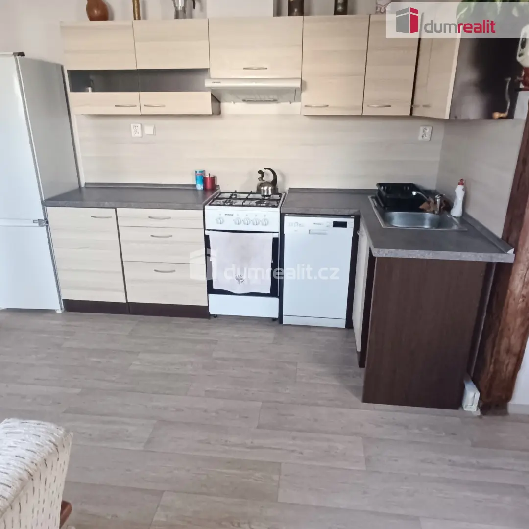 Prodej bytu 2+kk 93 m², Děčín