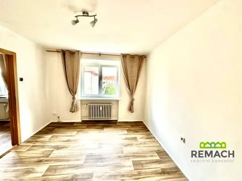 Pronájem bytu 1+1 35 m², Uherské Hradiště · 686 01
