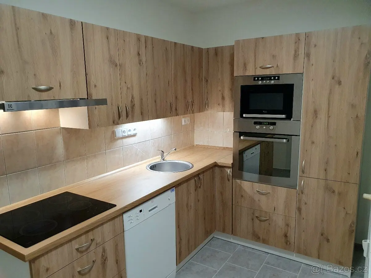 Prodej bytu 2+1 60 m², Prachatice · 383 01