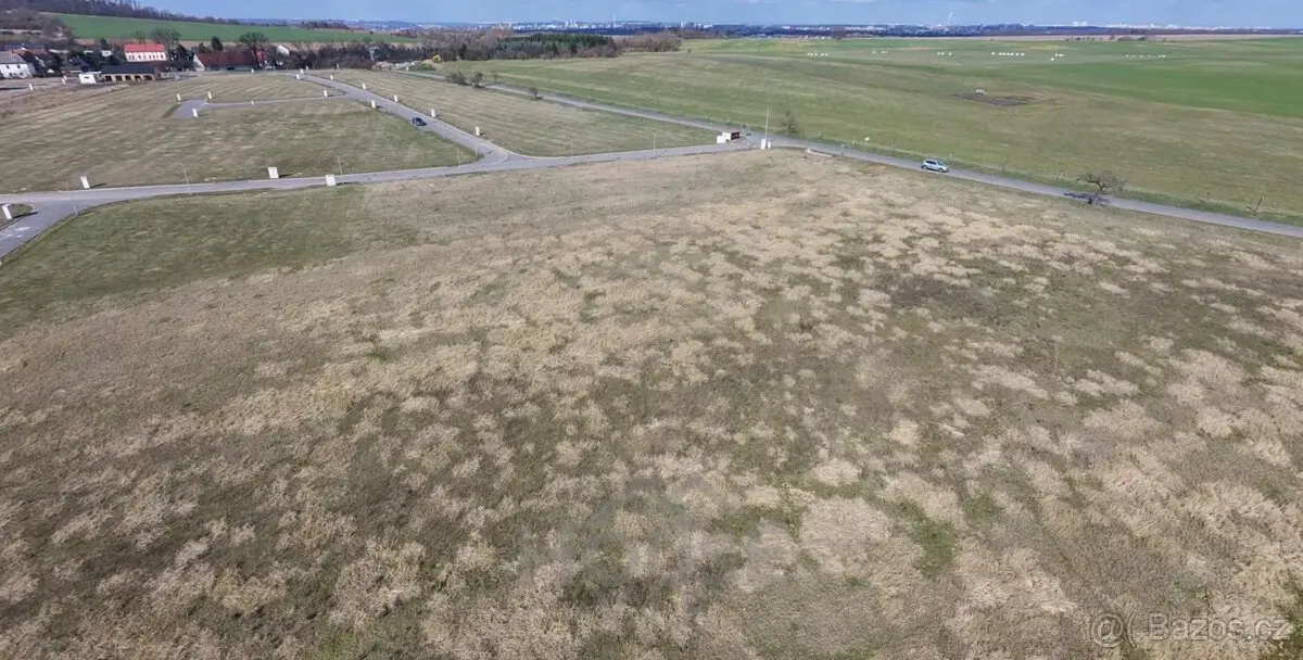 Prodej pozemku 15939 m², Modřany