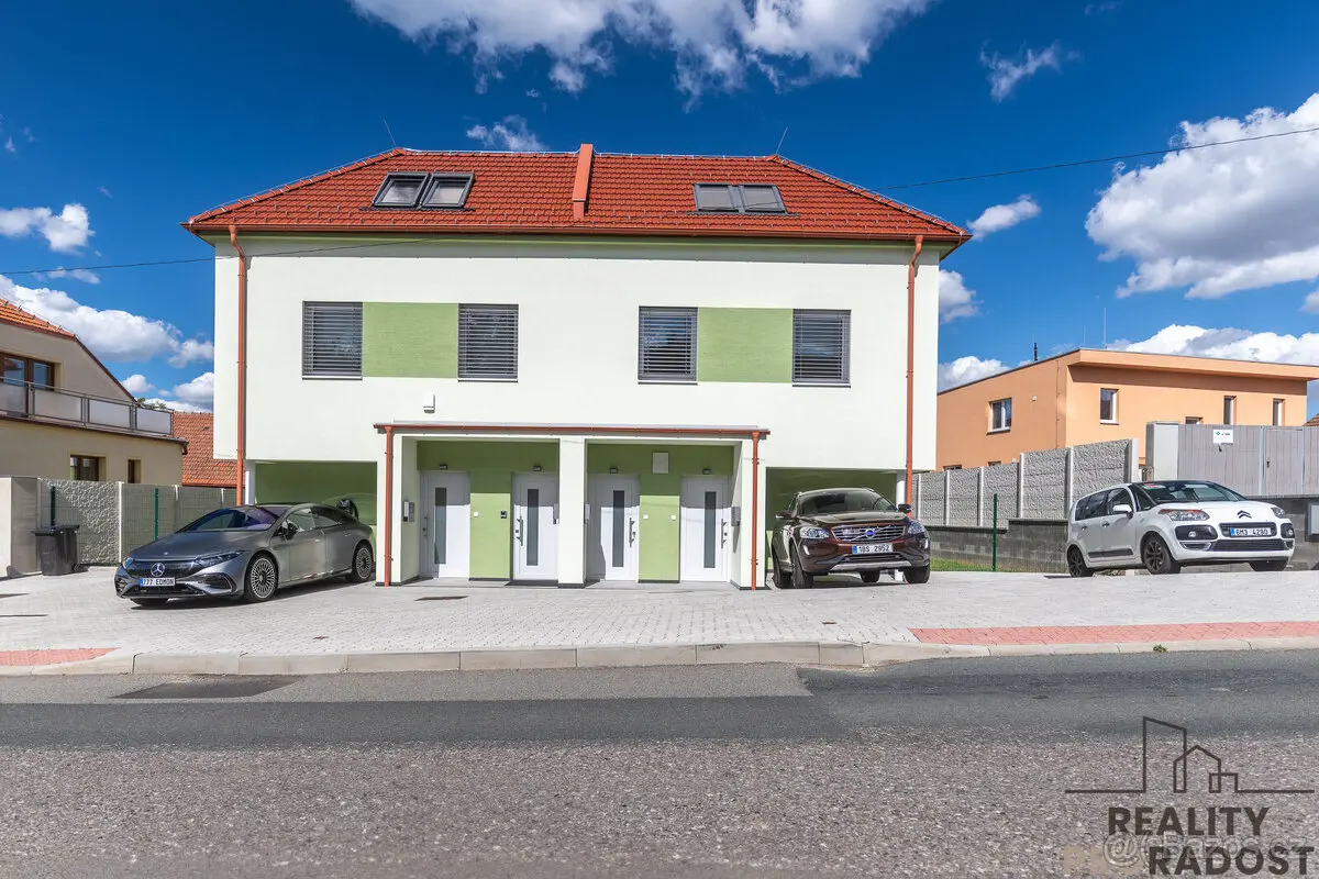 Prodej bytu 4+kk 131 m², Brno venkov · 664 49