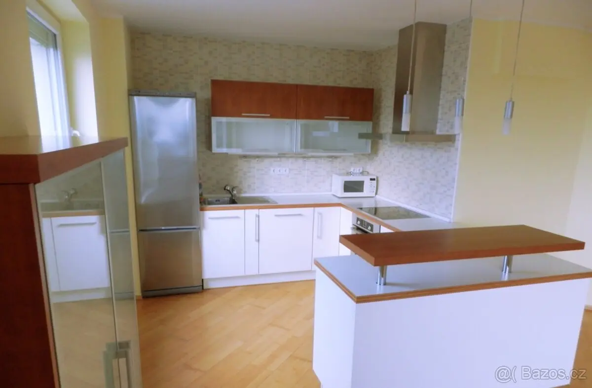 Pronájem bytu 4+kk 120 m², Modřany