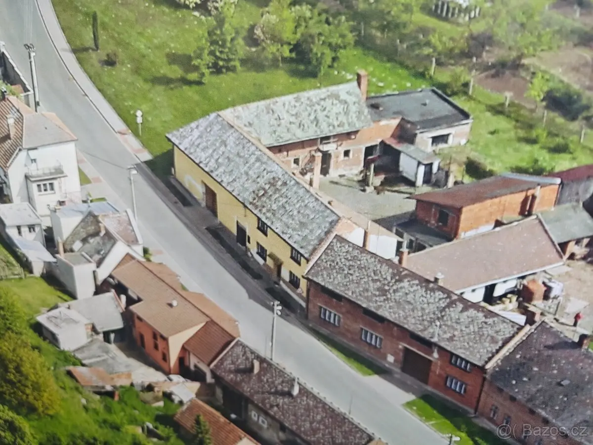 Prodej domu 718 m², Kroměříž · 768 33
