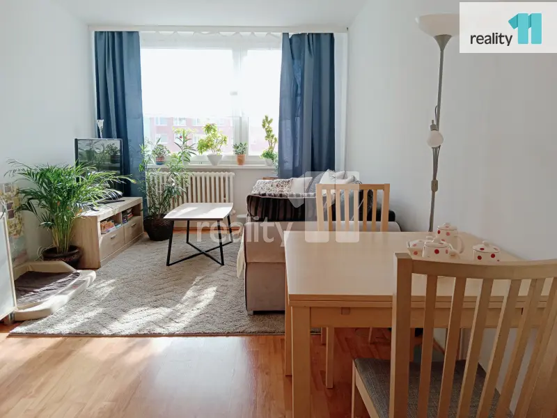 Pronájem bytu 2+kk 45 m², Libuš