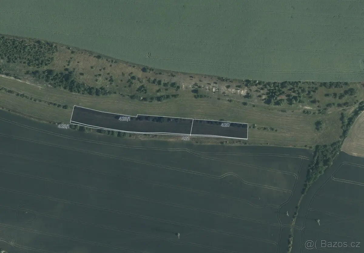 Prodej pozemku 8795 m², Kladno · 273 71