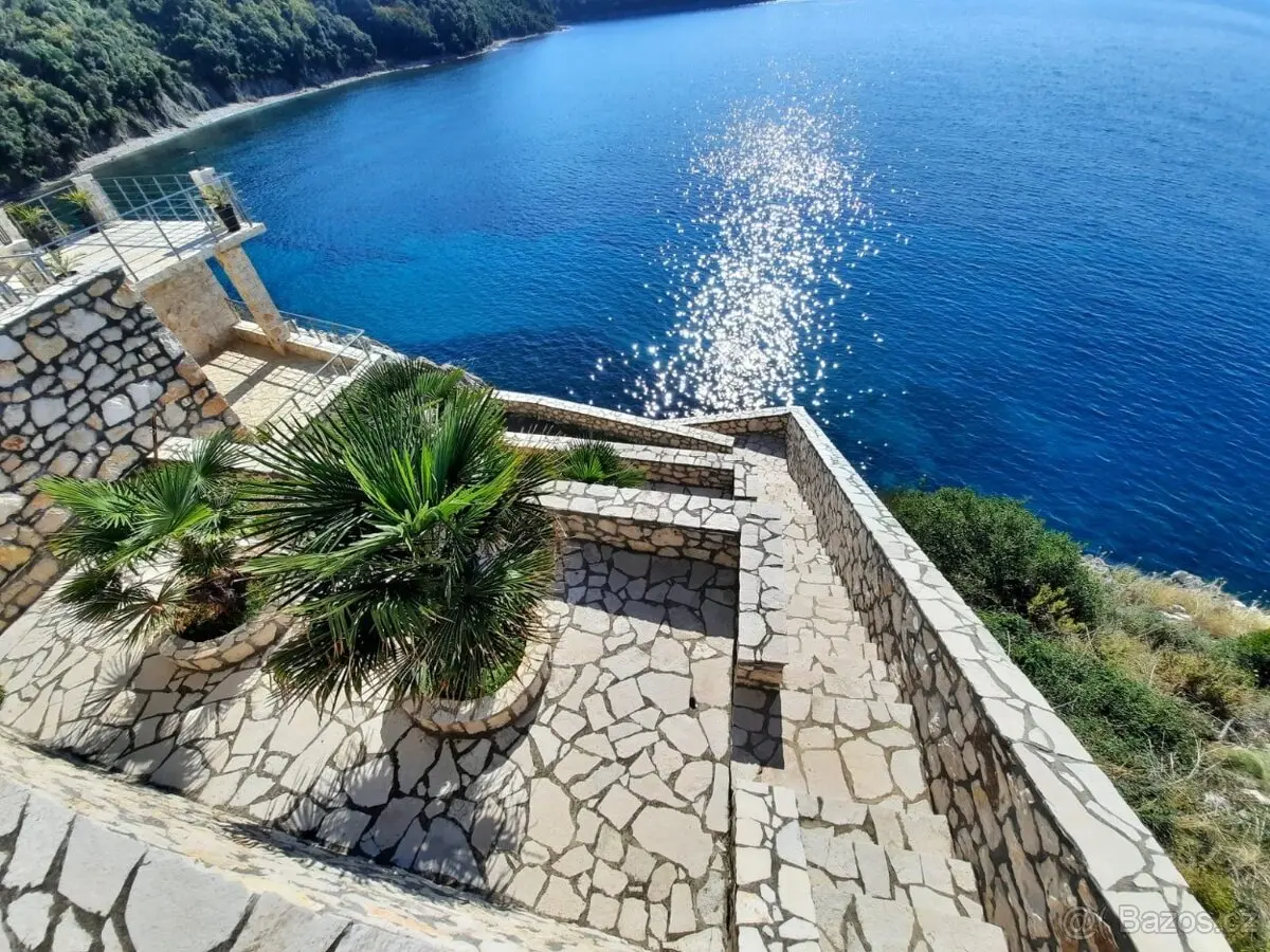 Prodej domu 450 m², Strašnice