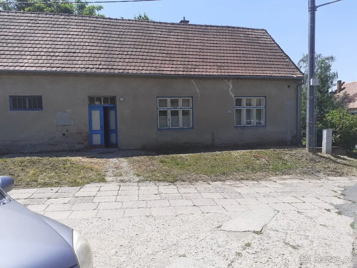 Prodej domu, Hodonín · 696 49