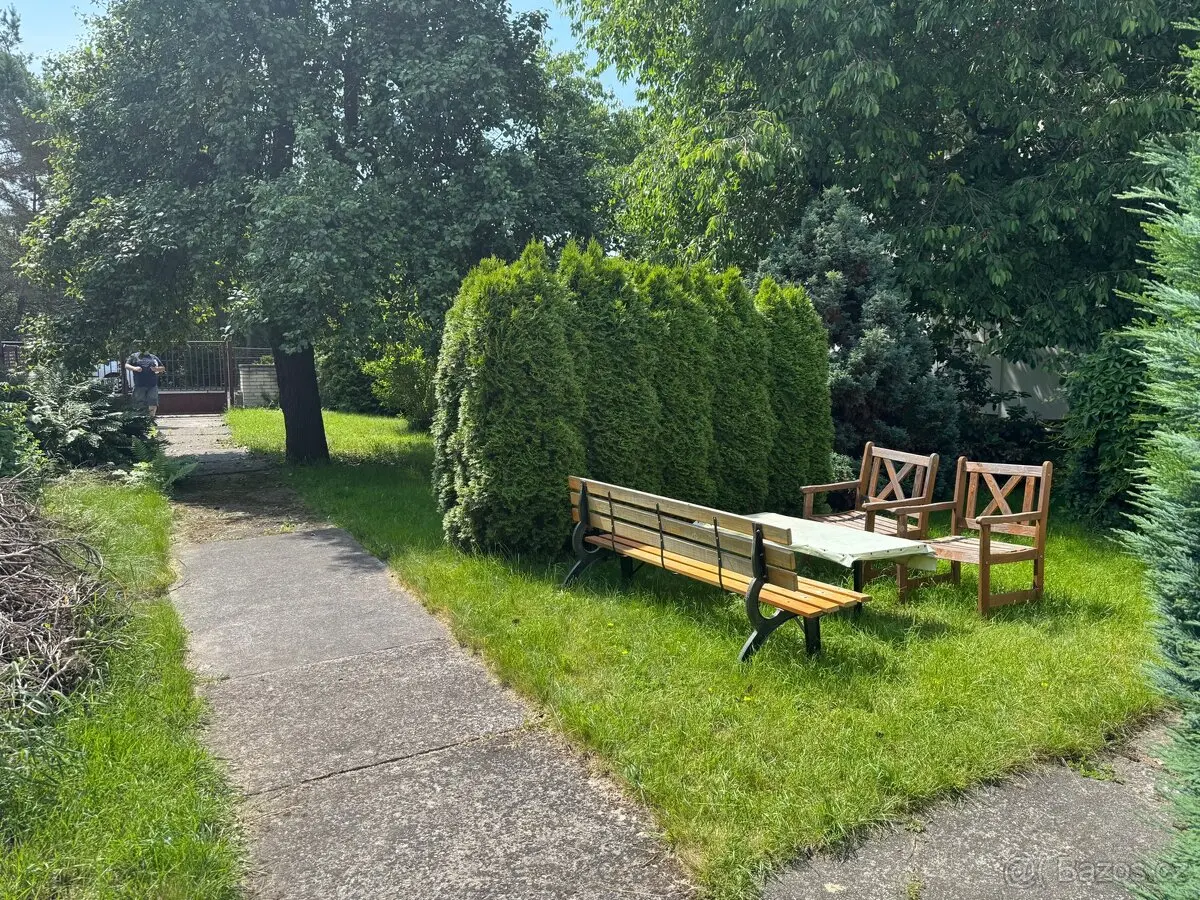 Prodej domu 547 m², Uhříněves