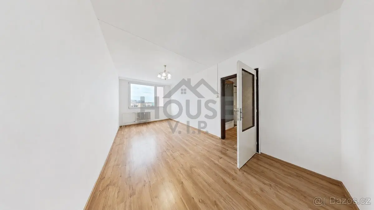 Prodej bytu 2+1 66 m², Kyje