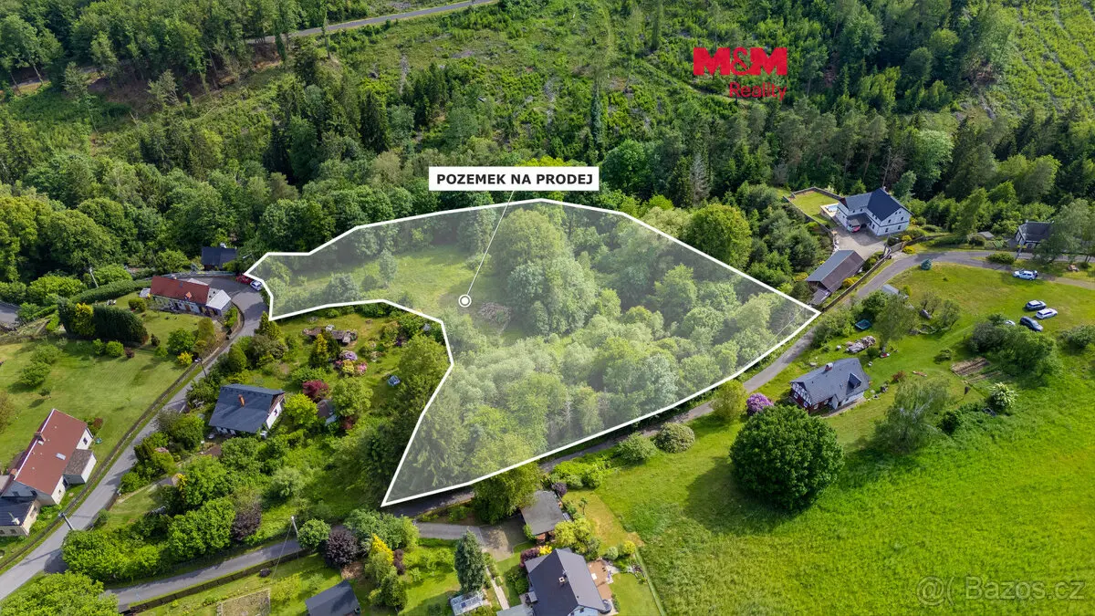Prodej pozemku 6805 m², Děčín
