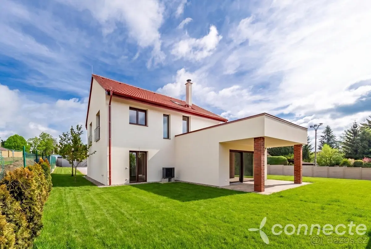 Prodej domu 161 m², Velké Popovice