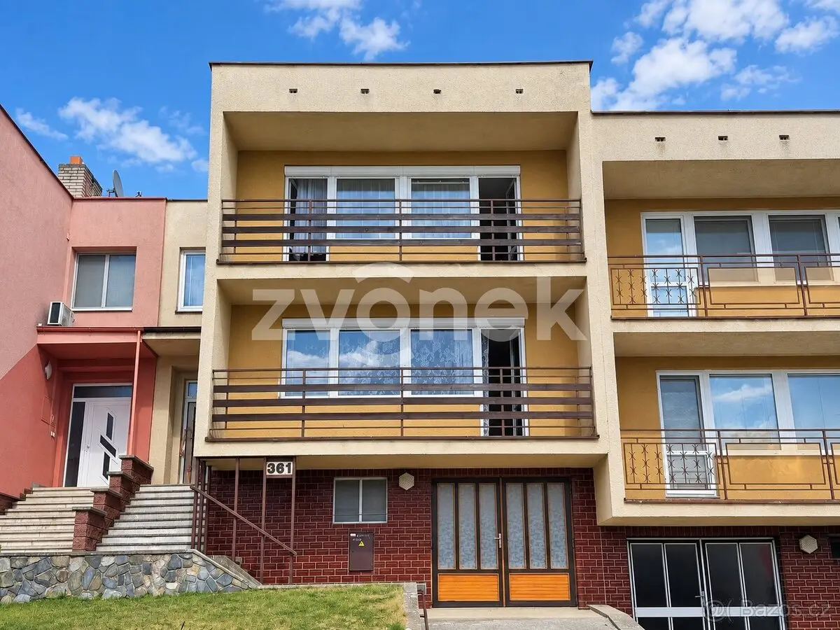 Prodej domu 246 m², Hodonín · 696 47