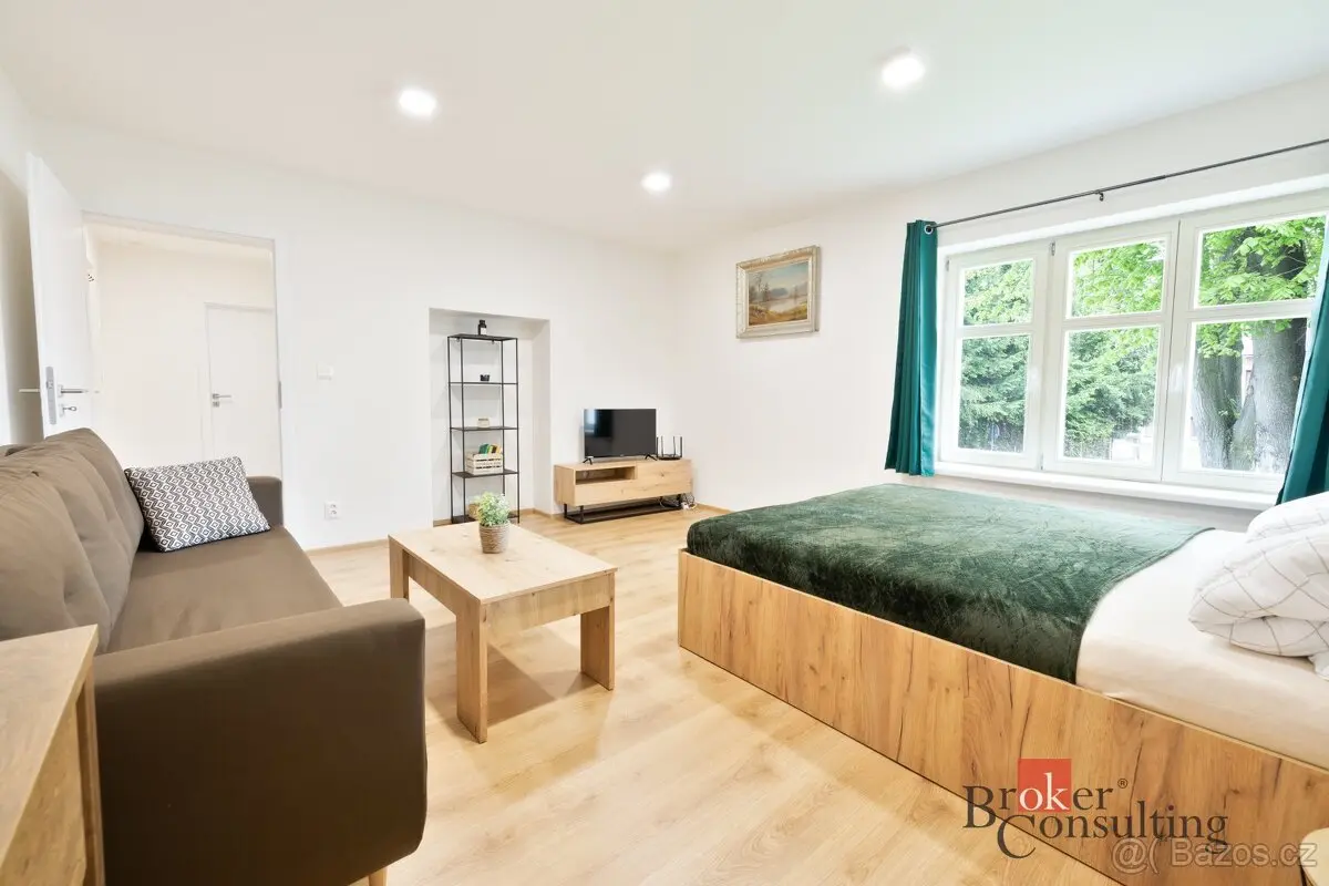 Prodej bytu 1+1 39 m², Klatovy · 341 92