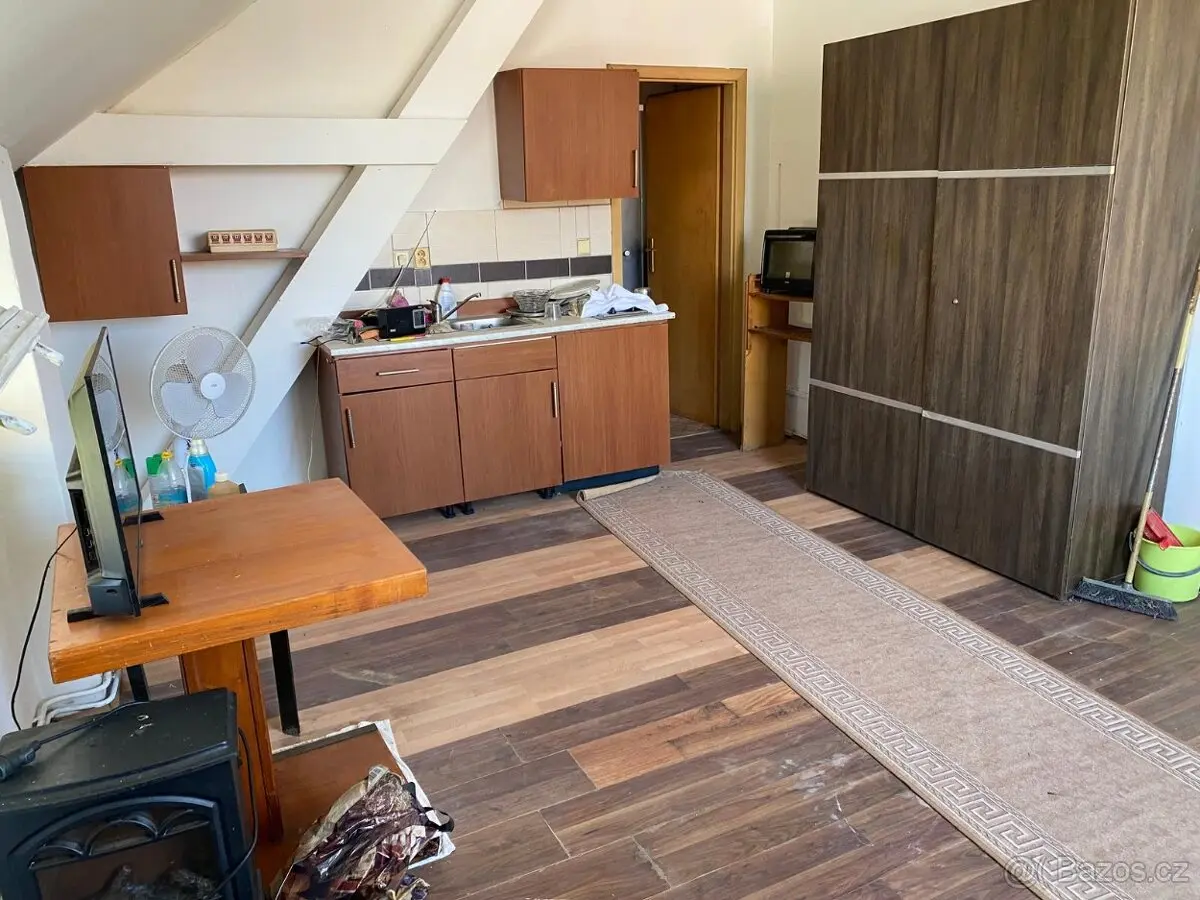 Pronájem bytu 25 m², Nymburk · 290 01