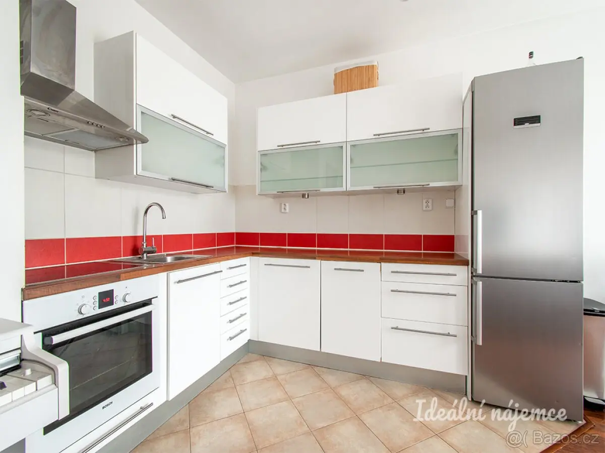 Pronájem bytu 2+kk 70 m², Uhříněves