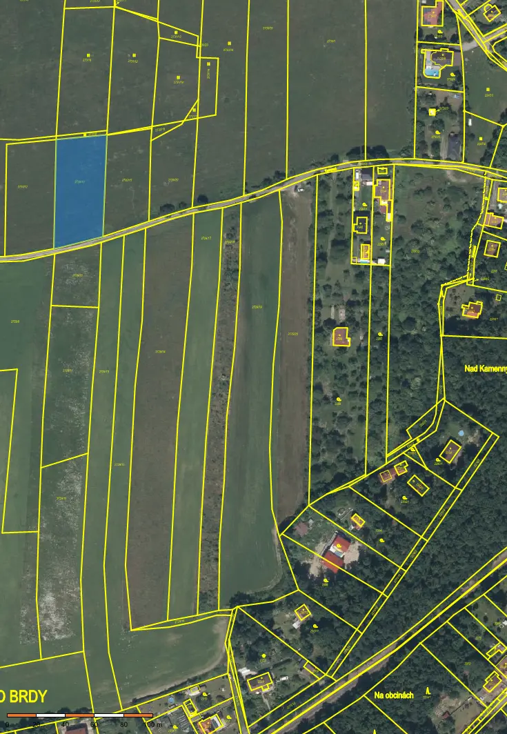 Prodej pozemku 2460 m², Mníšek pod Brdy