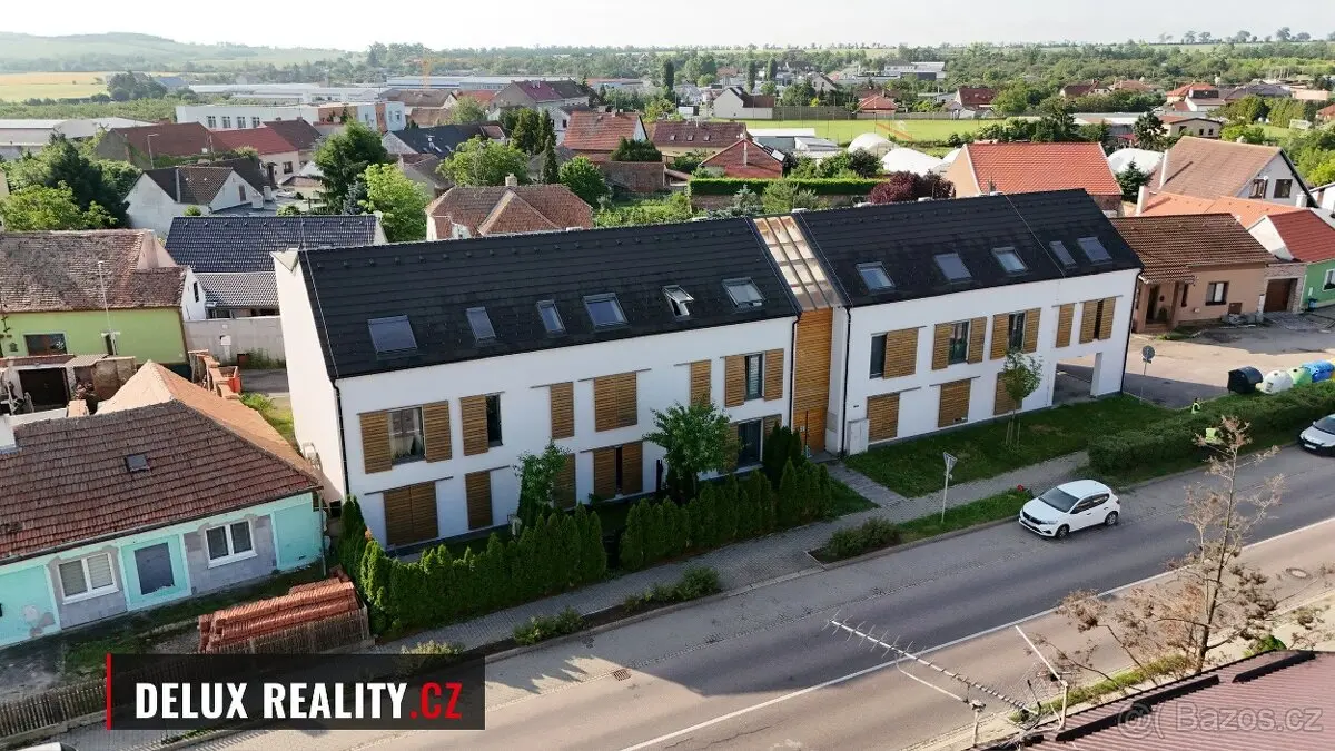 Pronájem bytu 2+kk 34 m², Znojmo · 669 02
