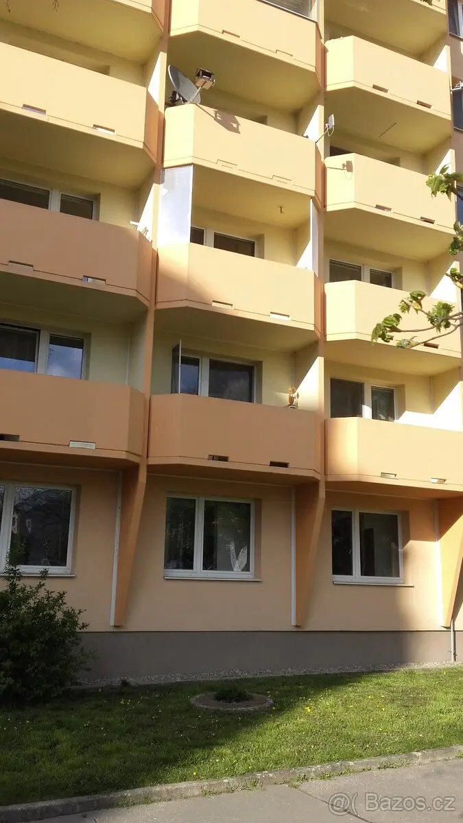 Pronájem bytu 2+1 58 m², Zlín · 763 61