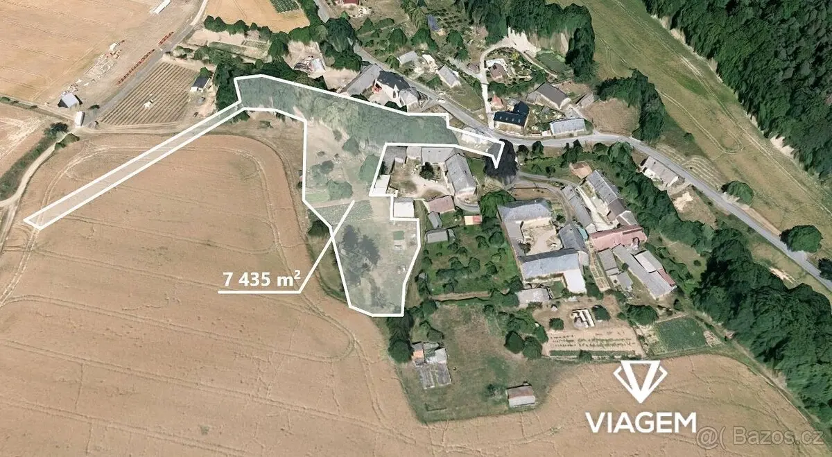 Prodej pozemku 7435 m², Olomouc · 783 83
