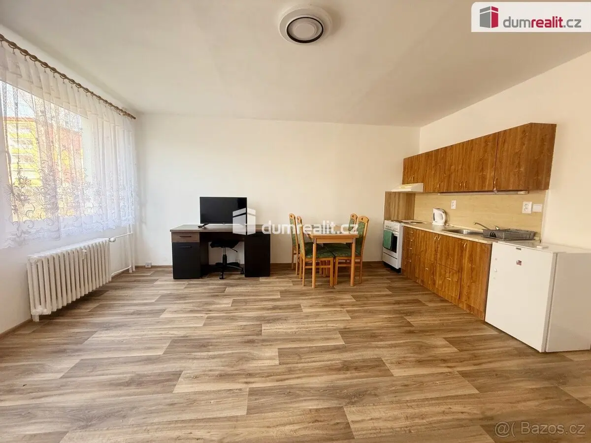 Pronájem bytu 32 m², Krásné Březno · Ústí nad Labem