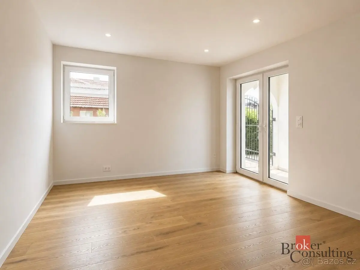 Prodej bytu 2+kk 64 m², Znojmo · 671 24