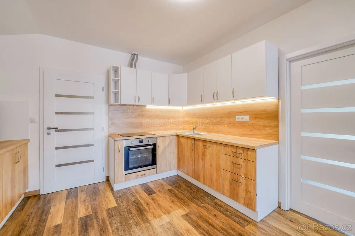Prodej bytu 3+kk 77 m², Tachov · 349 01